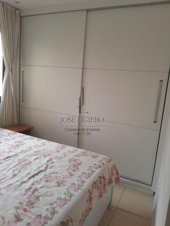 Apartamento à venda com 2 quartos, 65m² - Foto 8