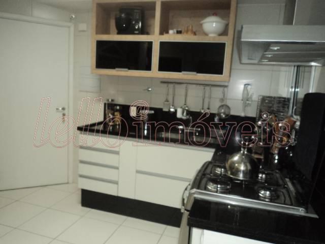 Apartamento à venda com 3 quartos, 147m² - Foto 12