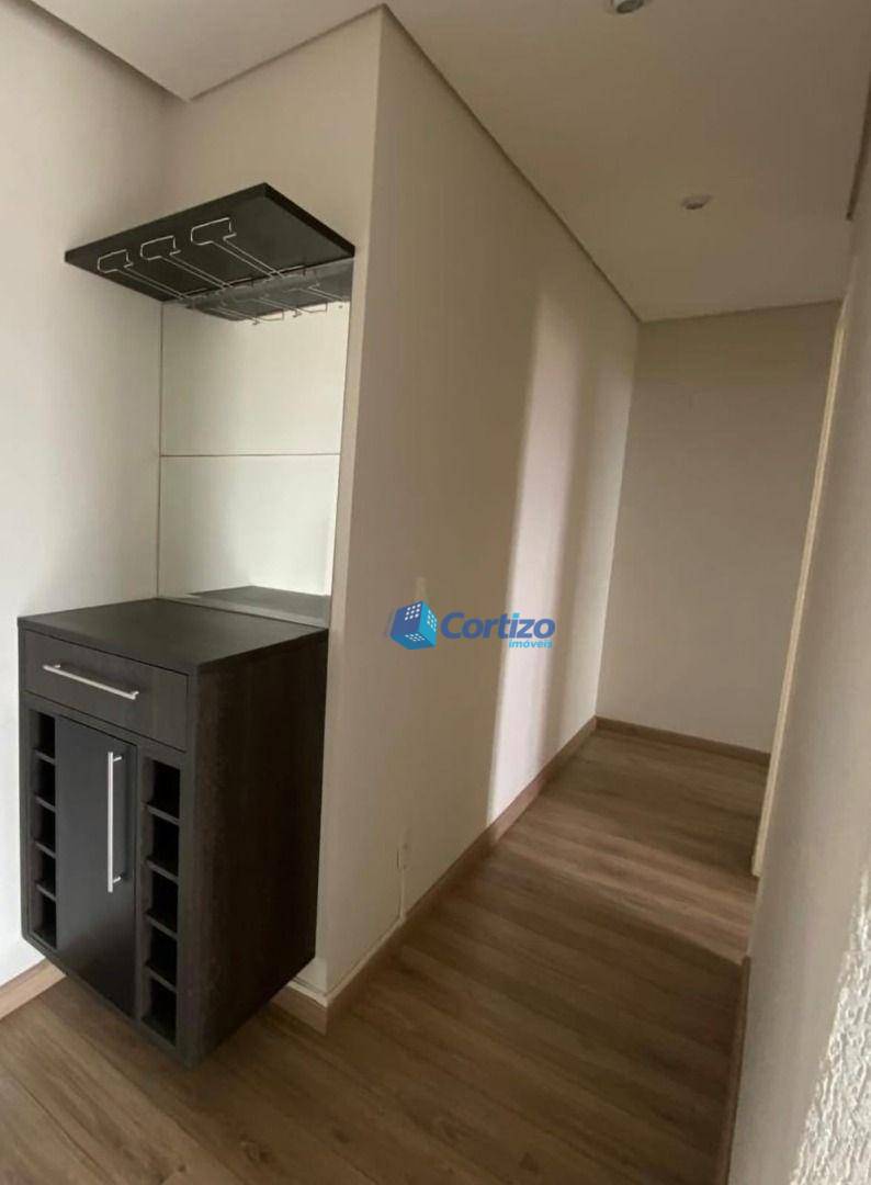 Apartamento à venda com 2 quartos, 69m² - Foto 8