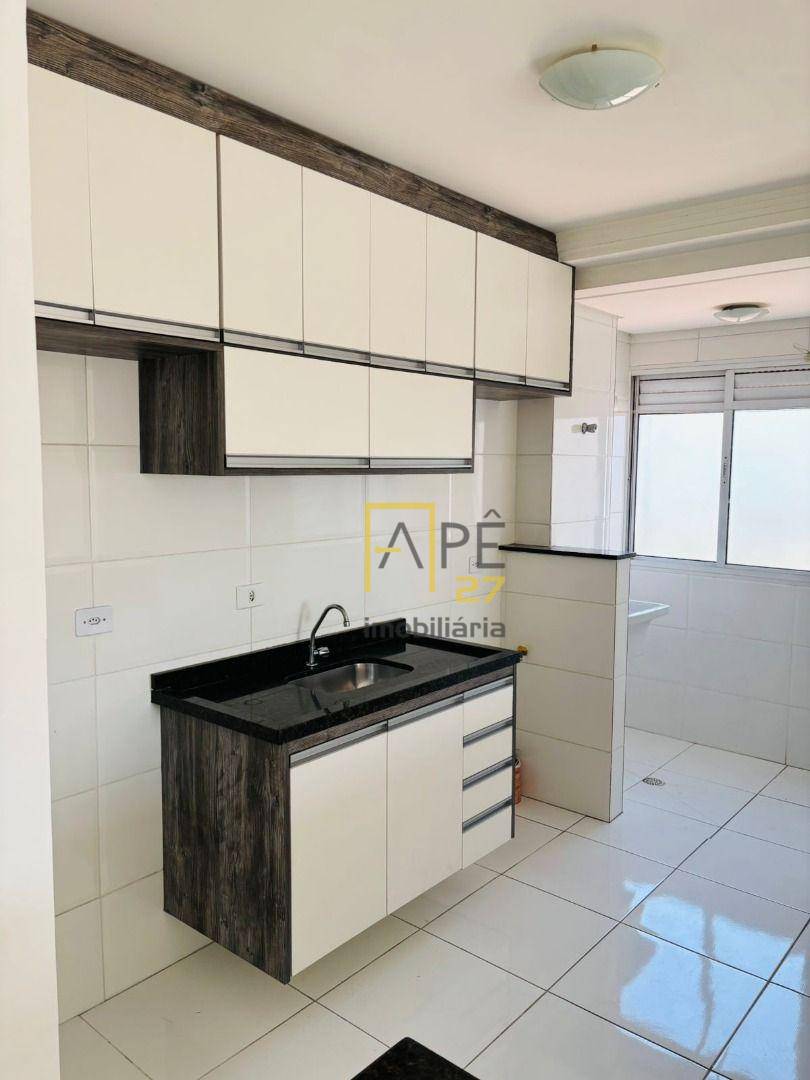 Apartamento para alugar com 2 quartos, 59m² - Foto 4