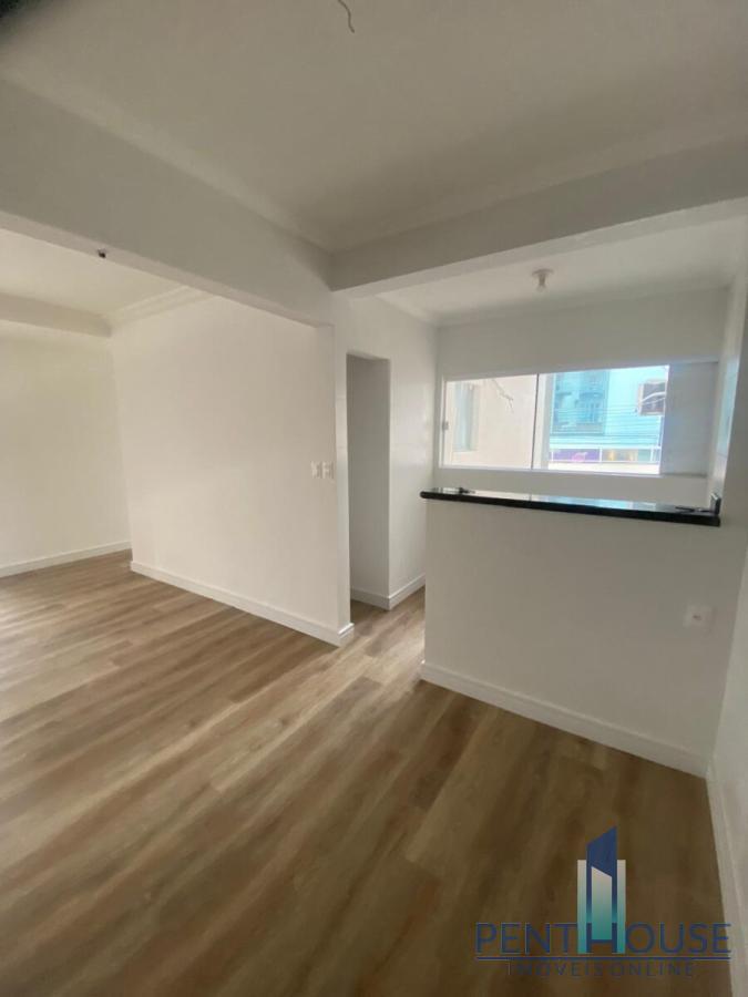 Apartamento à venda com 3 quartos, 147m² - Foto 7