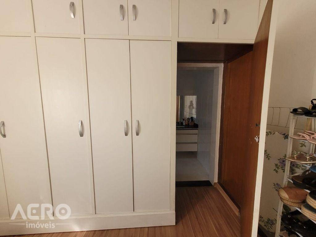 Casa à venda com 2 quartos, 126m² - Foto 38