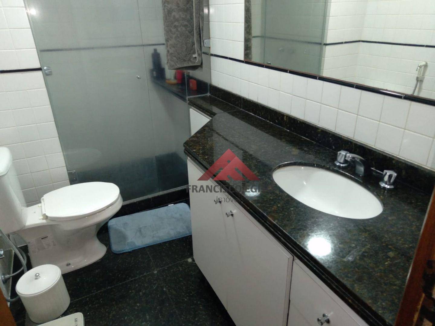 Apartamento à venda com 4 quartos, 180m² - Foto 14