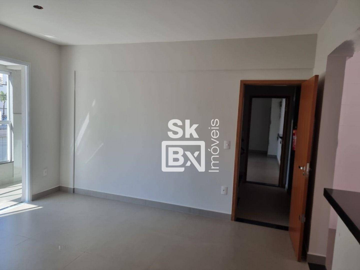 Apartamento à venda com 2 quartos, 68m² - Foto 3