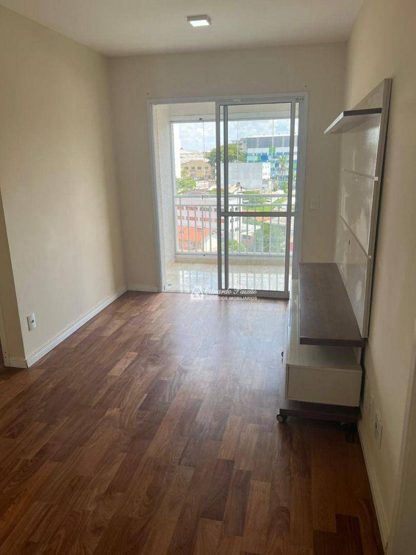 Apartamento à venda com 2 quartos, 62m² - Foto 1