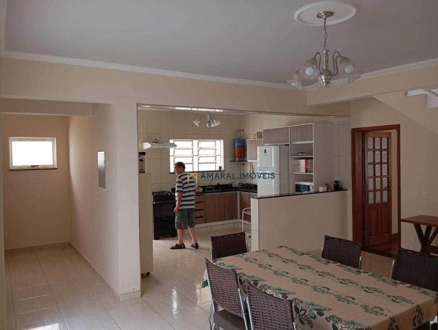 Casa, 7 quartos, 350 m² - Foto 4