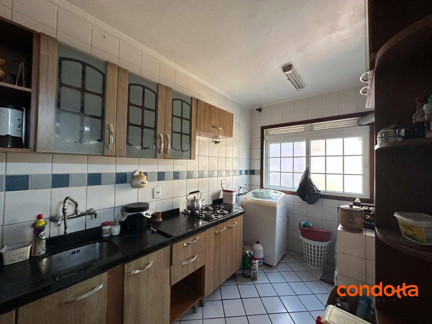 Apartamento para alugar com 3 quartos, 70m² - Foto 2