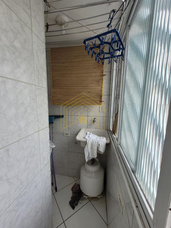 Apartamento à venda com 2 quartos, 70m² - Foto 20