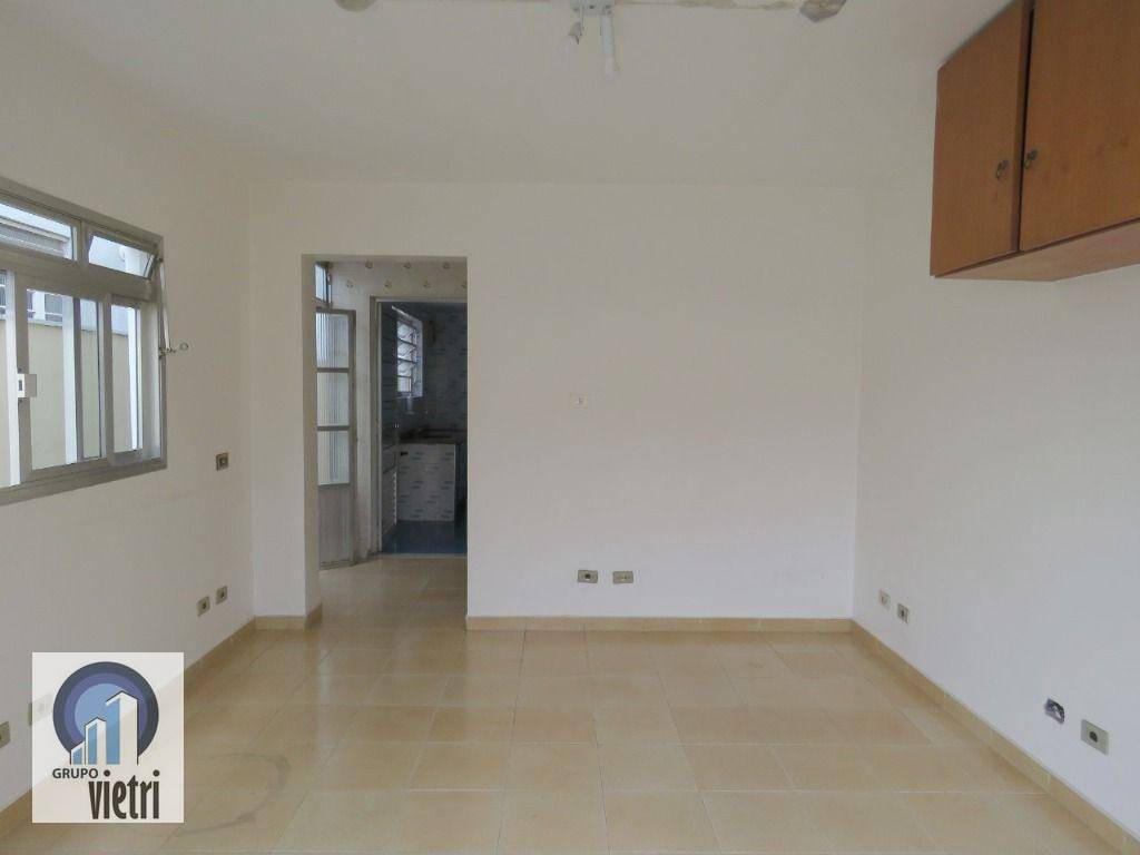 Sobrado à venda e aluguel com 2 quartos, 149m² - Foto 2