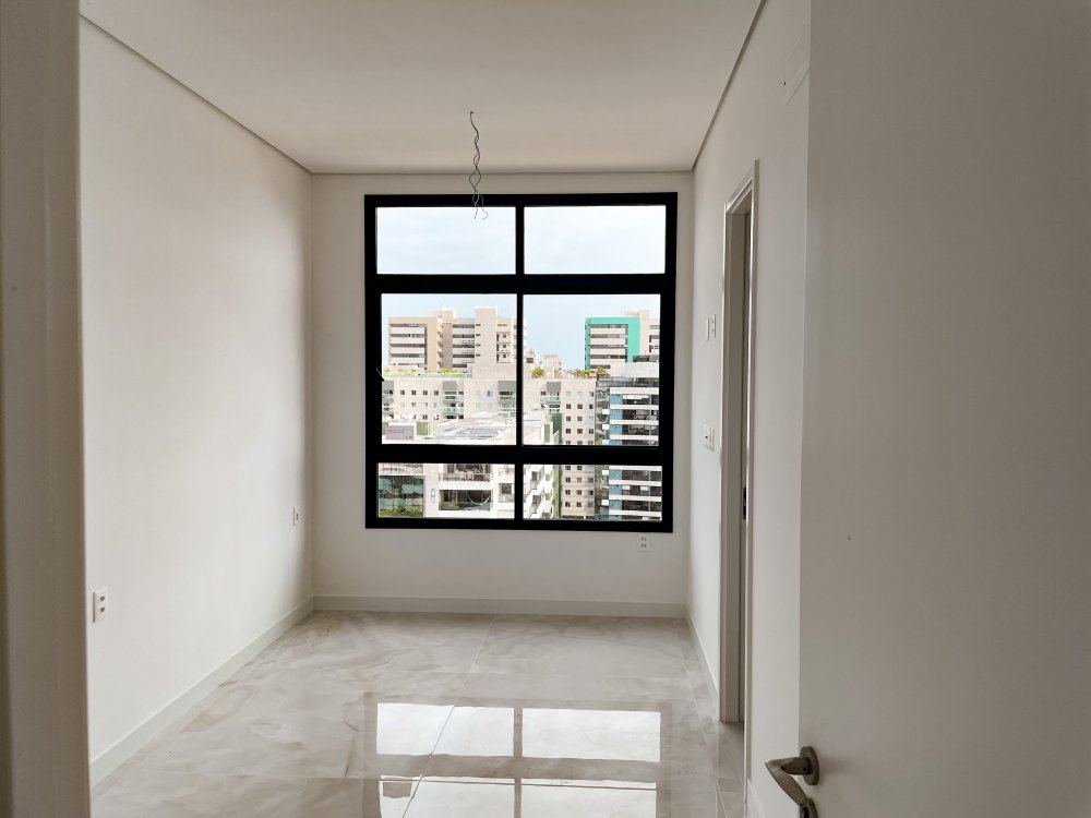 Apartamento à venda com 3 quartos, 164m² - Foto 10