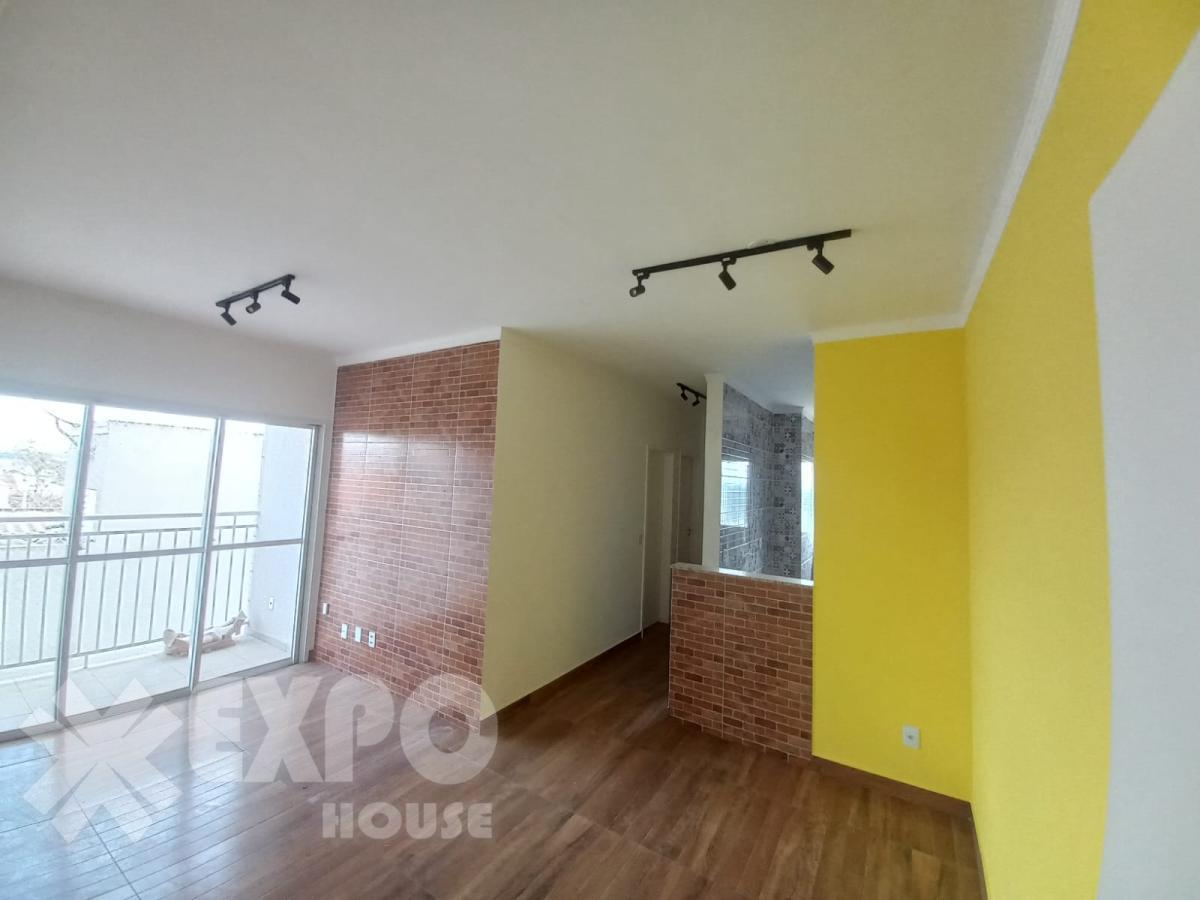 Apartamento à venda com 2 quartos, 56m² - Foto 3