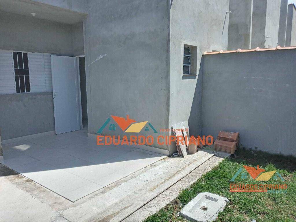 Casa à venda com 2 quartos, 100m² - Foto 15