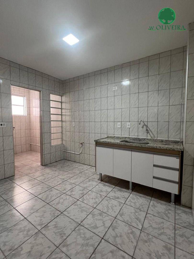 Apartamento à venda com 2 quartos, 61m² - Foto 3