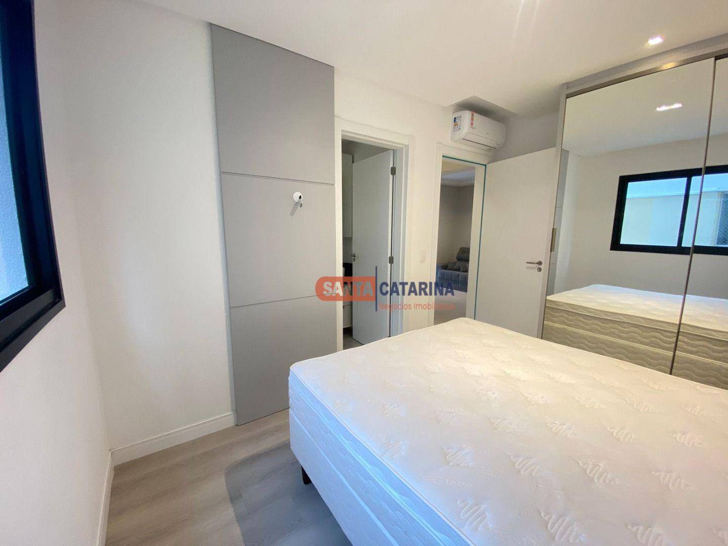 Apartamento à venda e aluguel com 2 quartos, 75m² - Foto 10