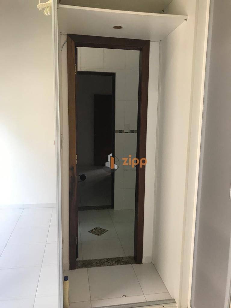 Sobrado à venda com 4 quartos, 330m² - Foto 6