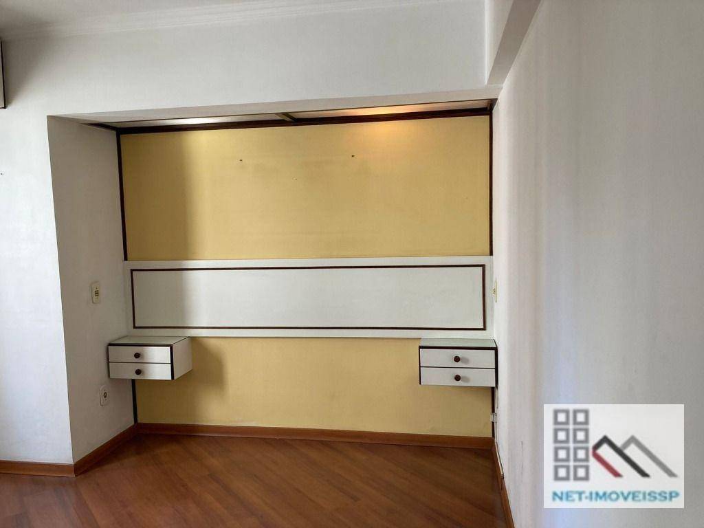 Apartamento à venda com 3 quartos, 104m² - Foto 15