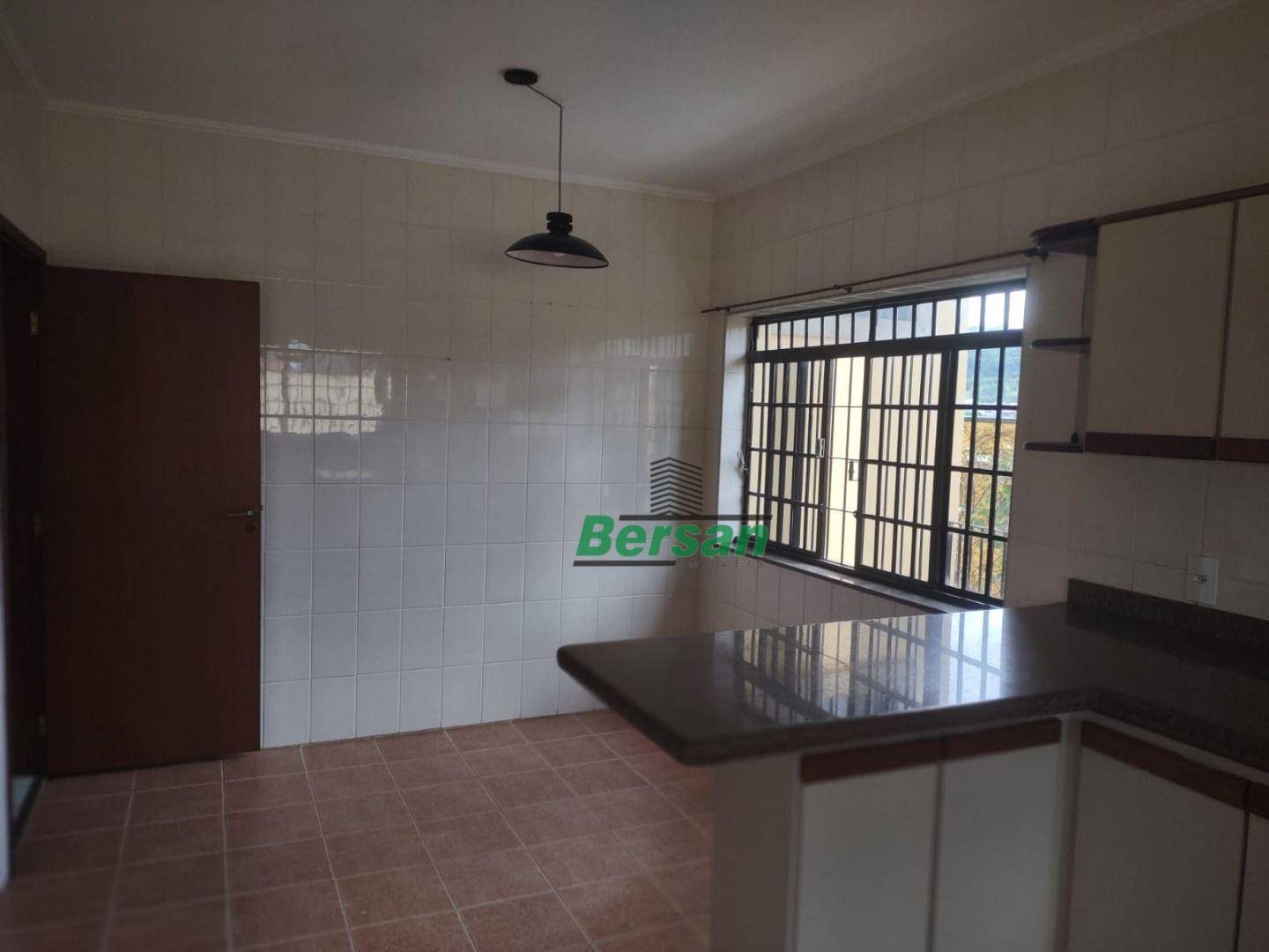 Casa de Condomínio à venda e aluguel com 3 quartos, 286m² - Foto 21