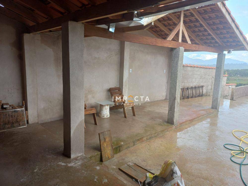 Casa à venda com 2 quartos, 160m² - Foto 13