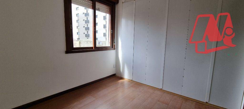 Apartamento para alugar com 3 quartos, 110m² - Foto 15