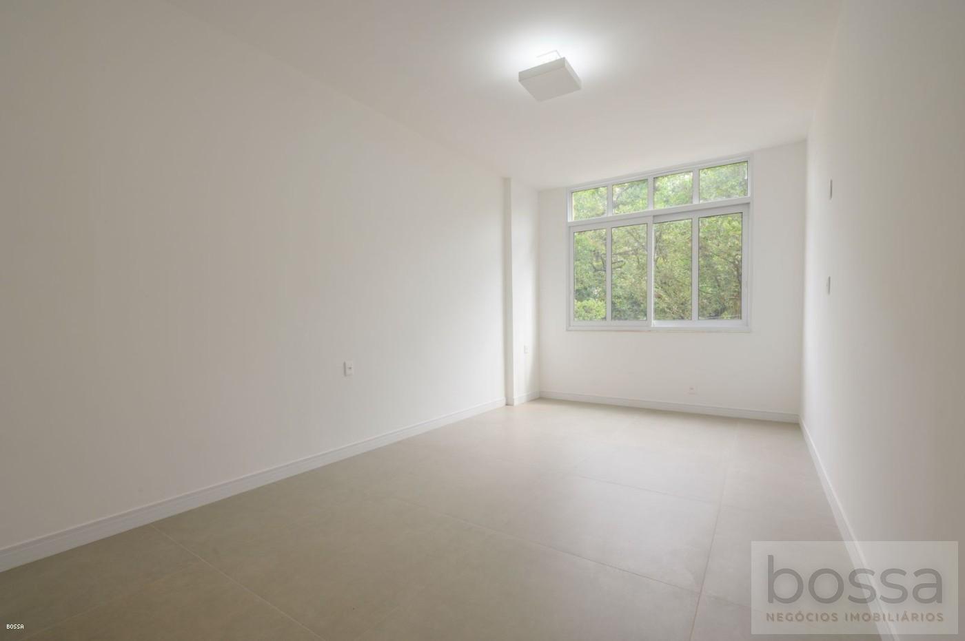 Apartamento à venda com 3 quartos, 90m² - Foto 10