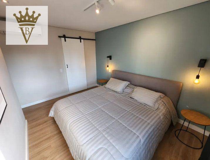 Apartamento para alugar com 3 quartos, 94m² - Foto 11