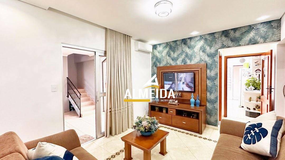 Casa, 3 quartos, 204 m² - Foto 9