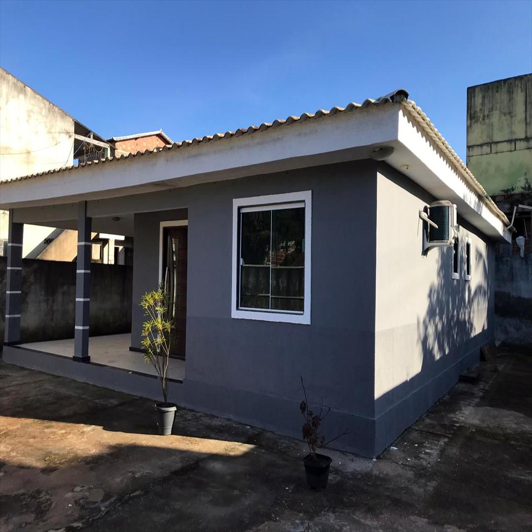 Casa à venda com 3 quartos, 200m² - Foto 2