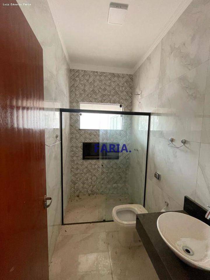 Casa à venda com 3 quartos, 140m² - Foto 17