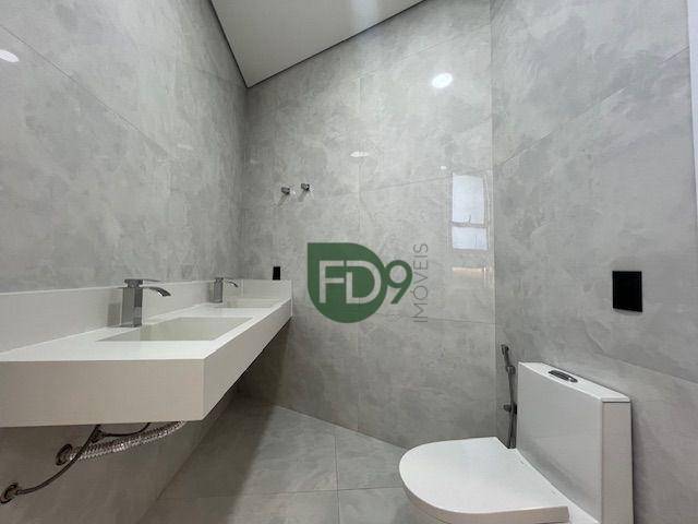 Casa de Condomínio à venda com 3 quartos, 216m² - Foto 18