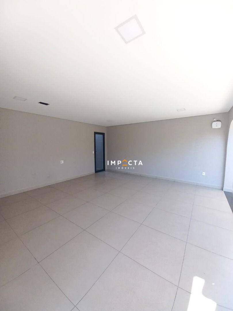 Casa, 3 quartos, 182 m² - Foto 2
