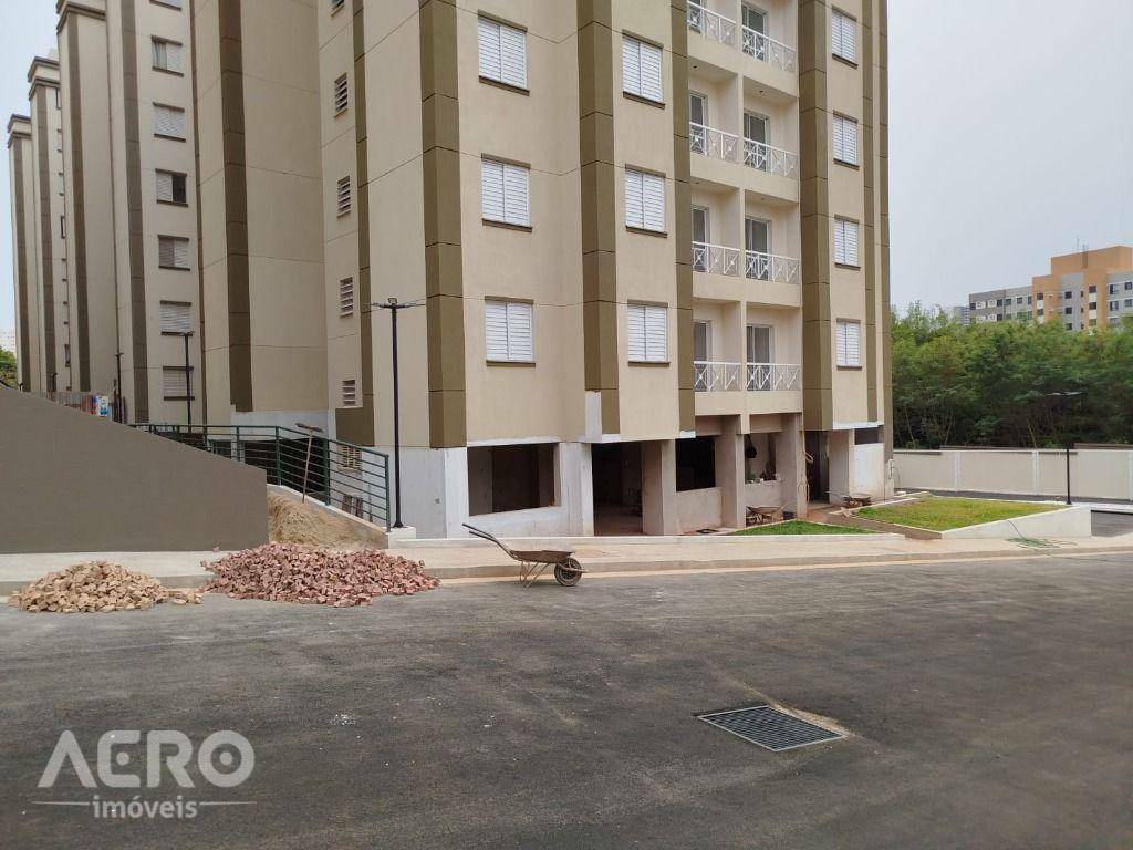 Apartamento à venda com 2 quartos, 48m² - Foto 18