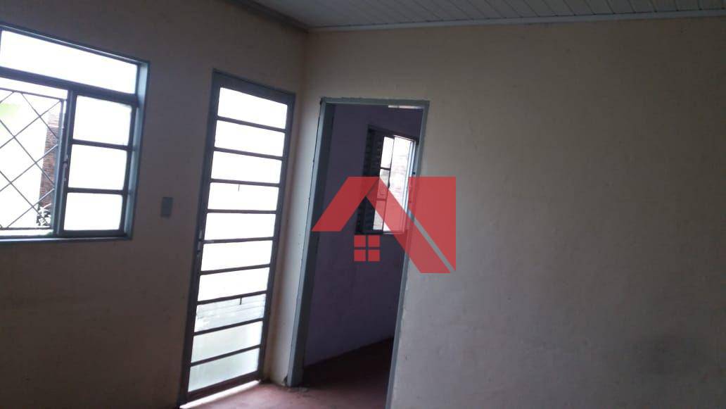 Casa à venda com 3 quartos, 180m² - Foto 9