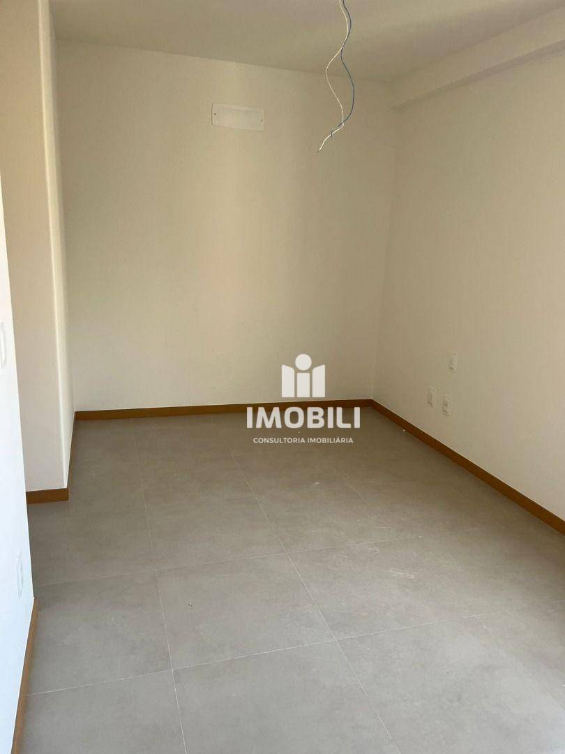 Apartamento à venda com 2 quartos, 70m² - Foto 8