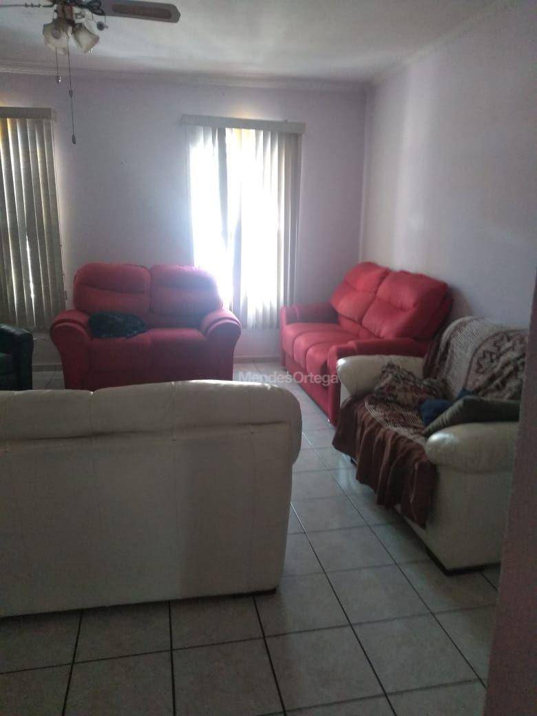 Casa à venda com 3 quartos, 165m² - Foto 4