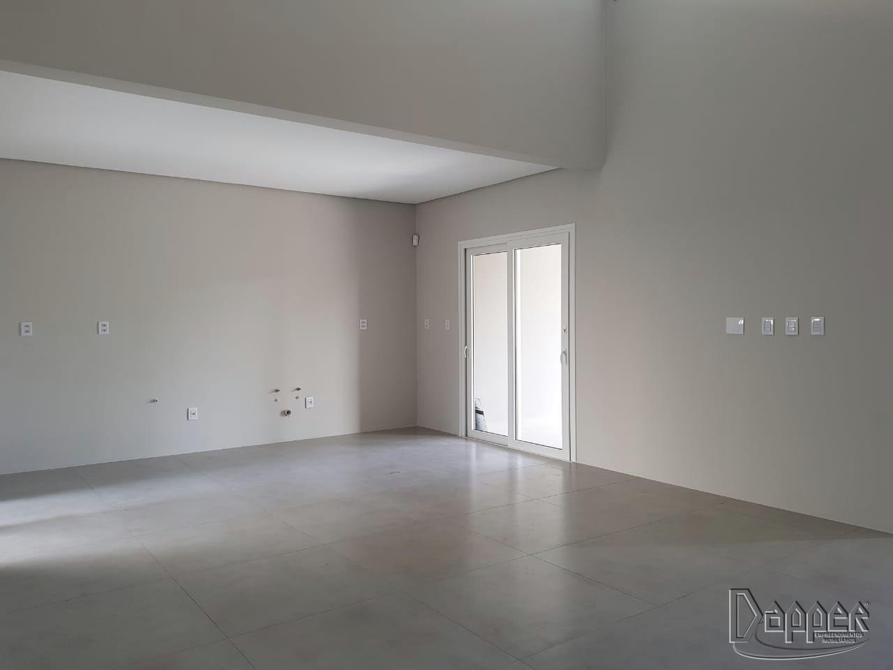 Casa à venda com 3 quartos, 150m² - Foto 4