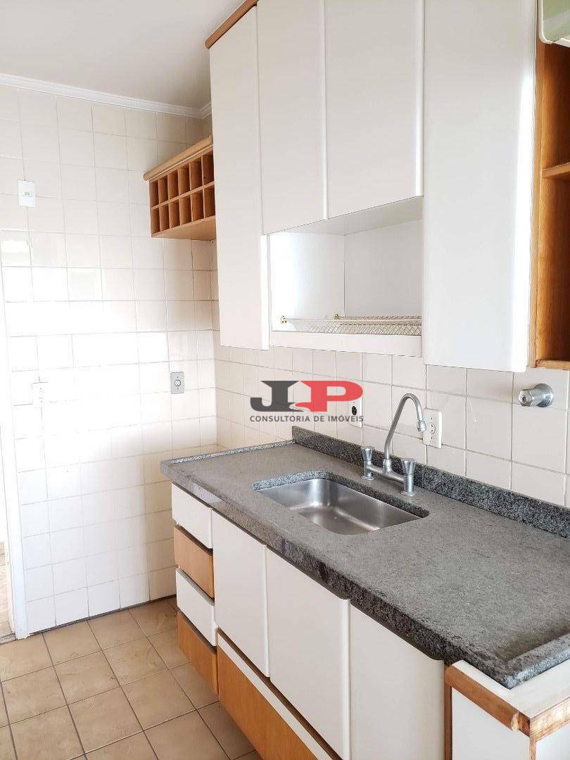 Apartamento para alugar com 3 quartos, 72m² - Foto 29