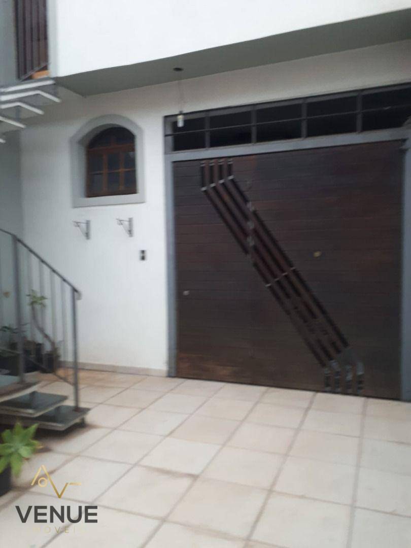 Sobrado à venda com 2 quartos, 200m² - Foto 28