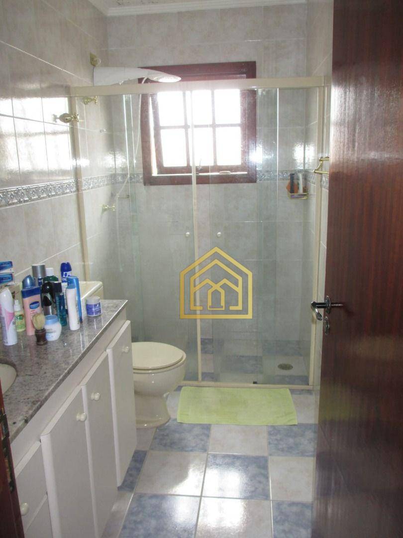 Sobrado à venda com 3 quartos, 220m² - Foto 14