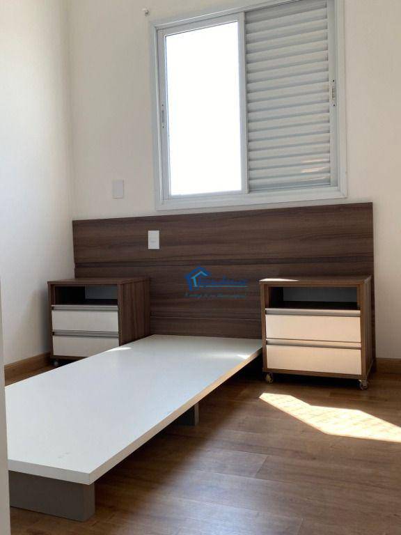 Apartamento para alugar com 3 quartos, 70m² - Foto 18