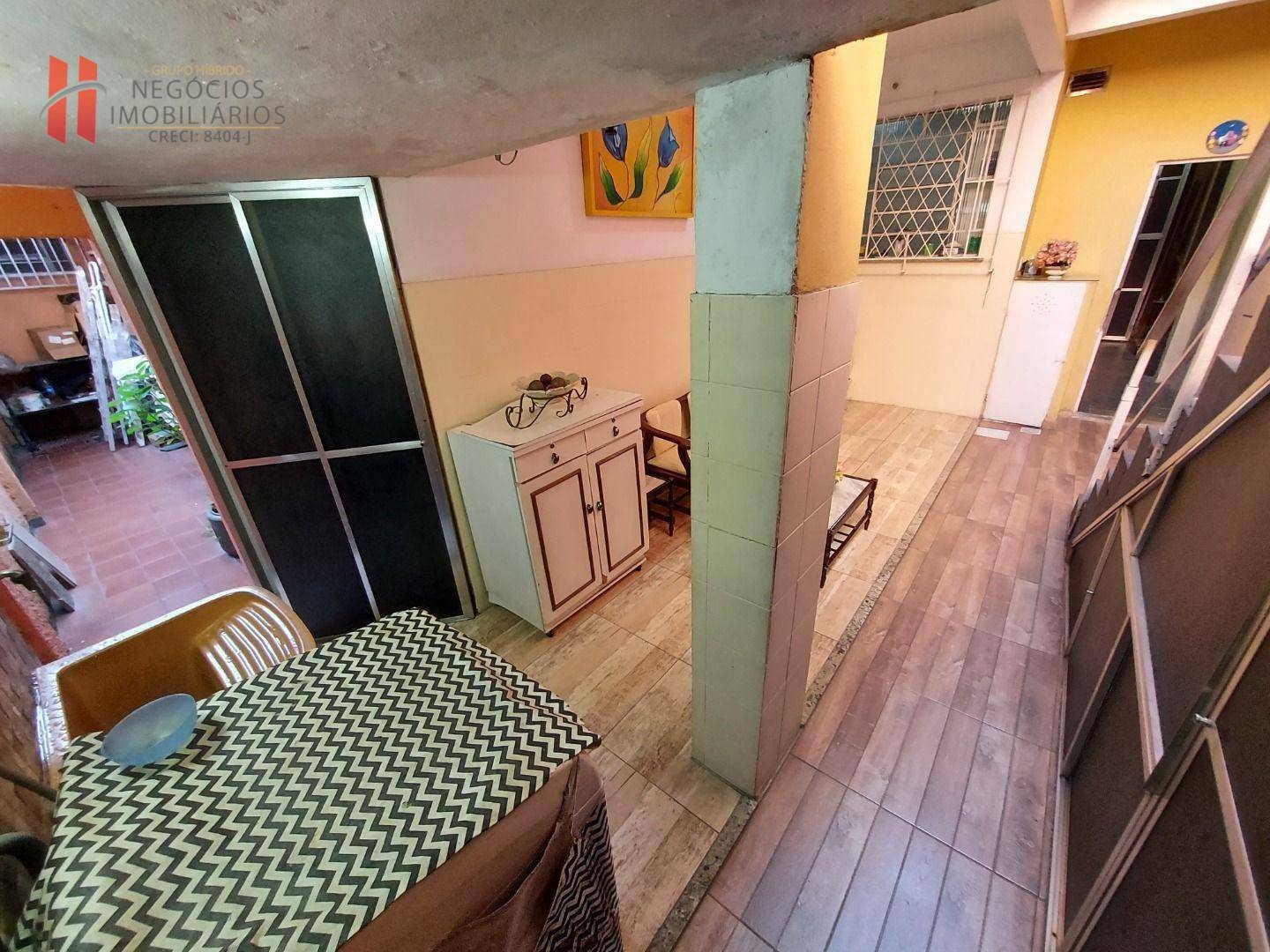 Casa à venda com 3 quartos, 200m² - Foto 36