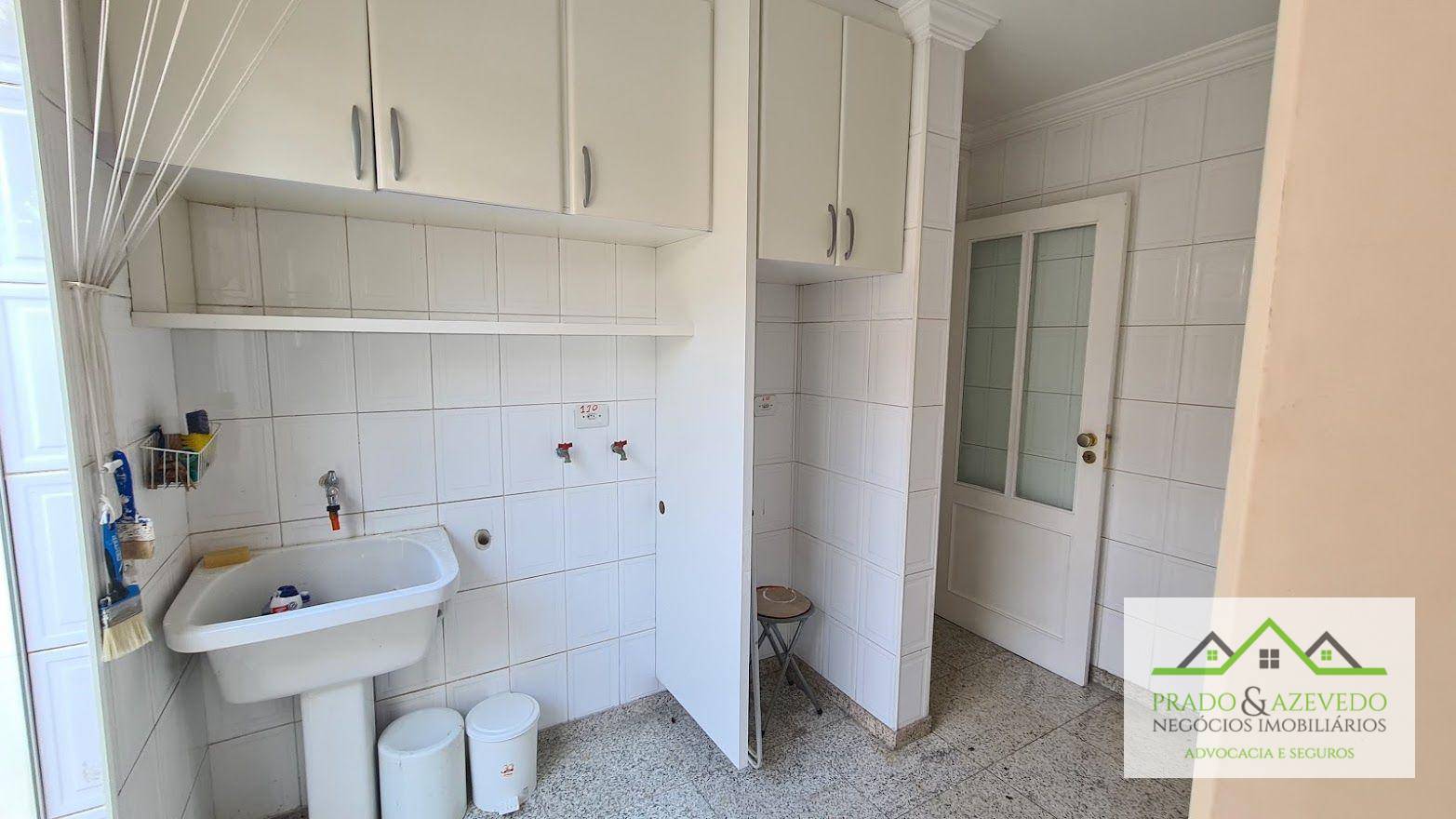 Casa à venda com 3 quartos, 350m² - Foto 7