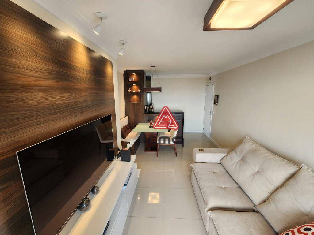 Apartamento à venda com 2 quartos, 61m² - Foto 22