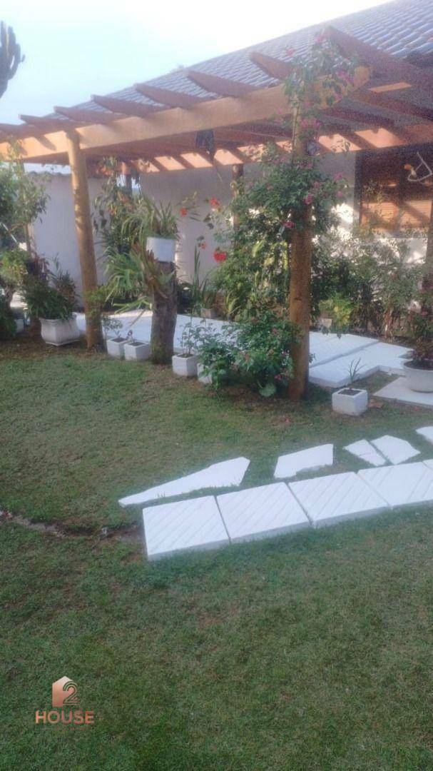 Casa de Condomínio à venda com 3 quartos, 191m² - Foto 4