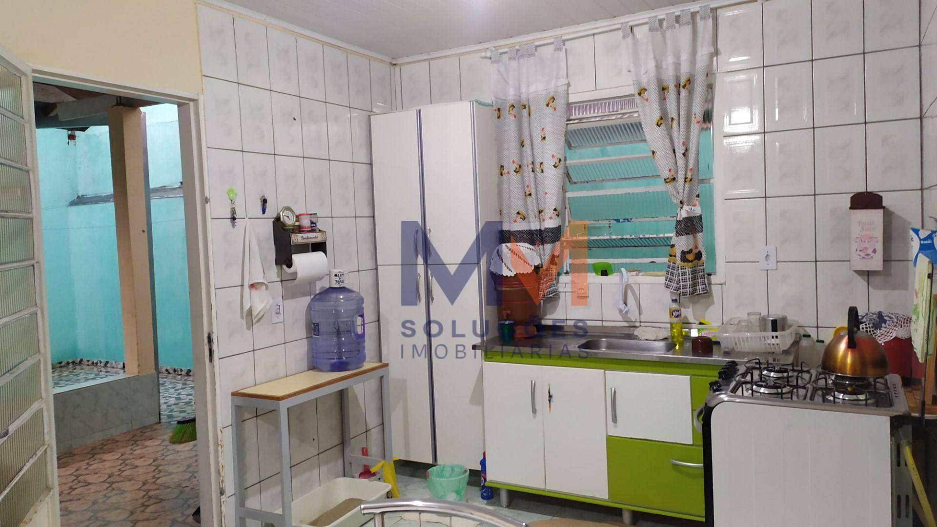 Casa à venda com 2 quartos, 70m² - Foto 9