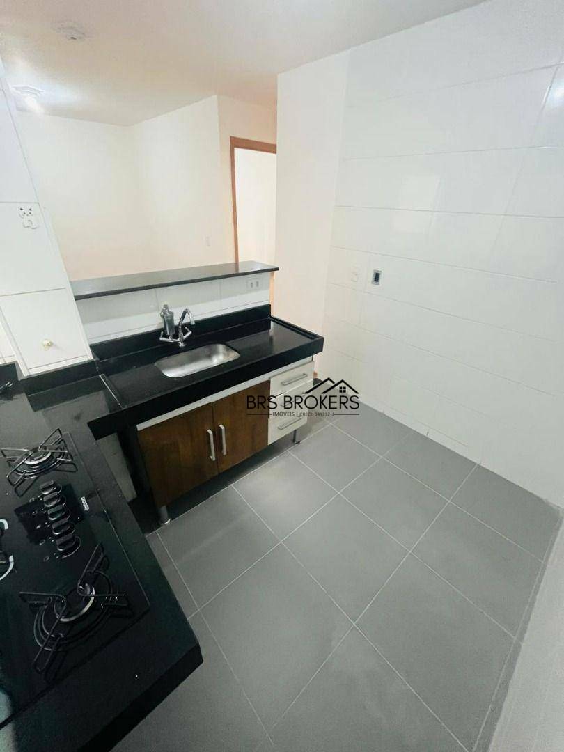Apartamento à venda com 2 quartos, 38m² - Foto 31