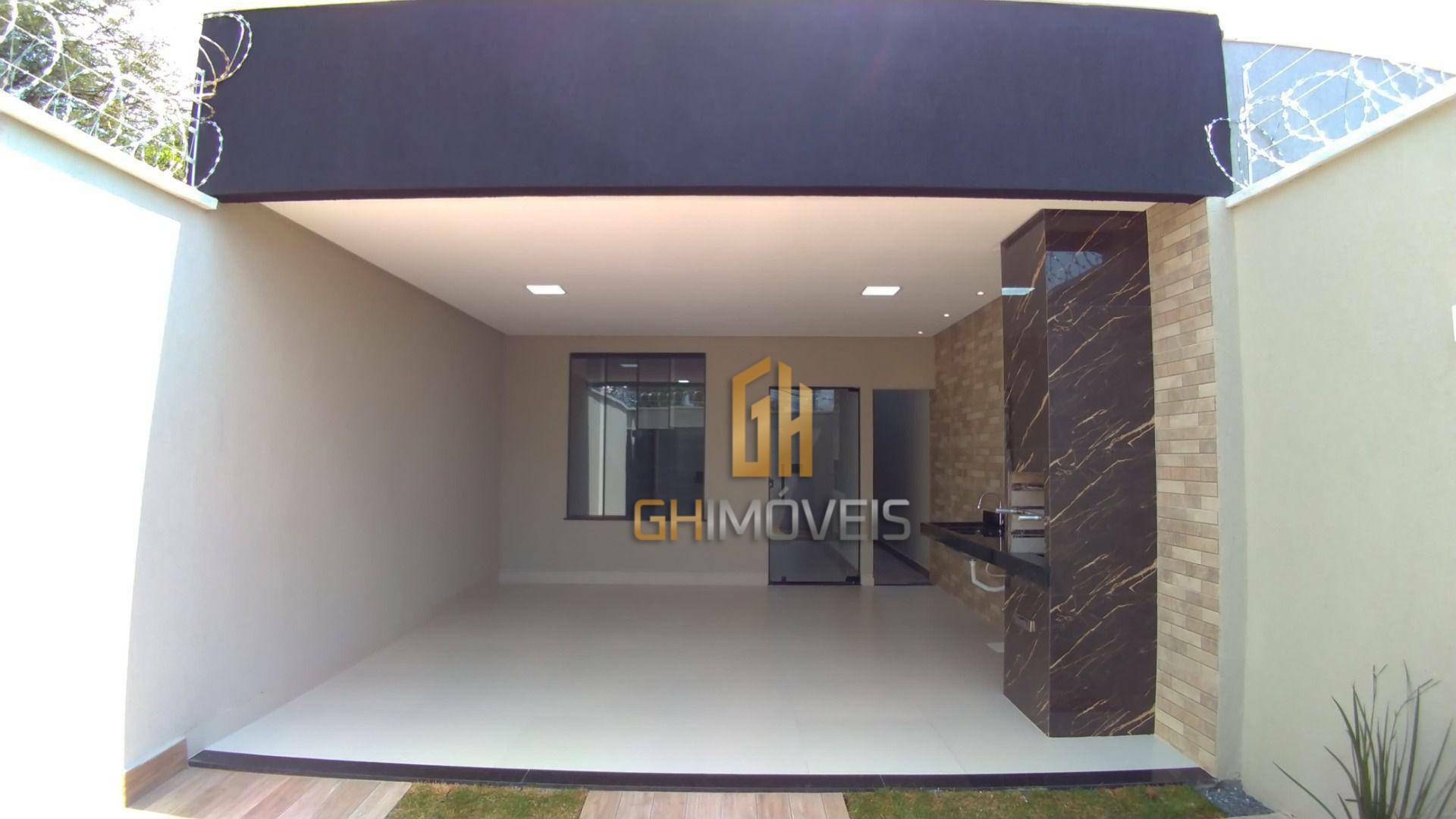 Casa à venda com 3 quartos, 106m² - Foto 1