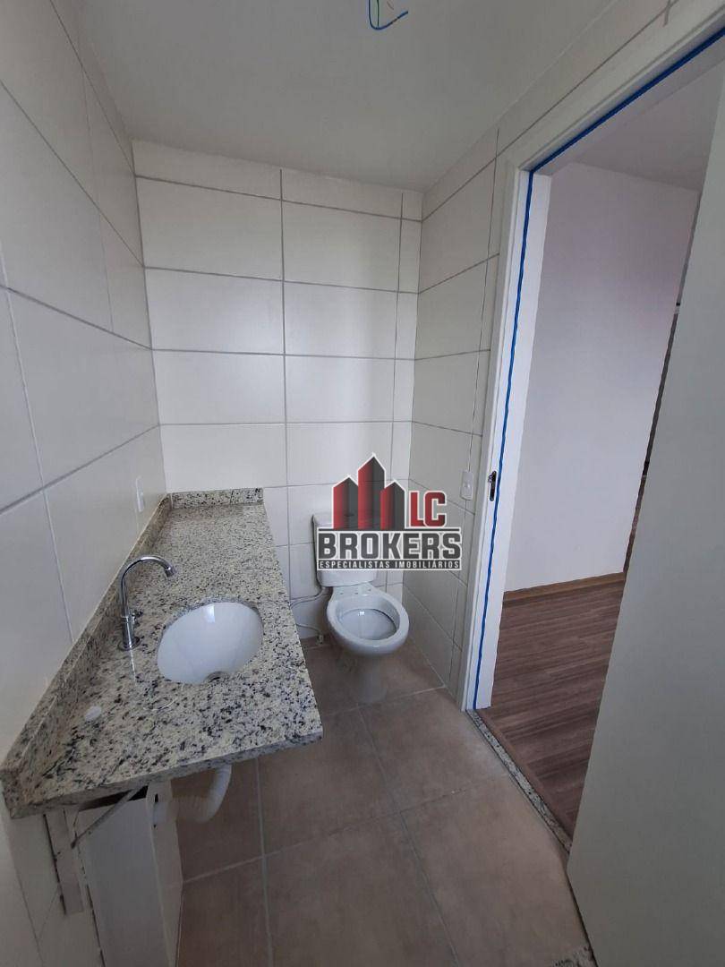 Apartamento à venda com 2 quartos, 62m² - Foto 19