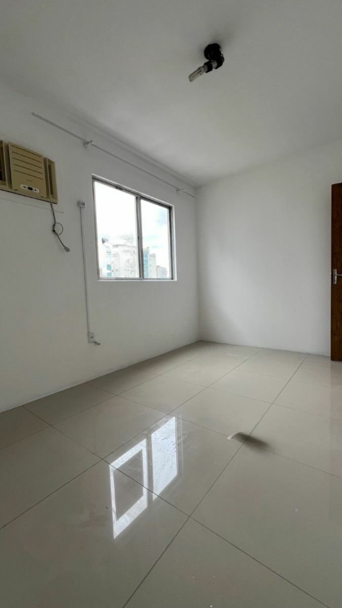 Apartamento à venda e aluguel com 3 quartos, 74m² - Foto 19