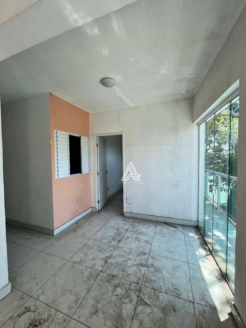 Casa para alugar com 4 quartos, 150m² - Foto 56