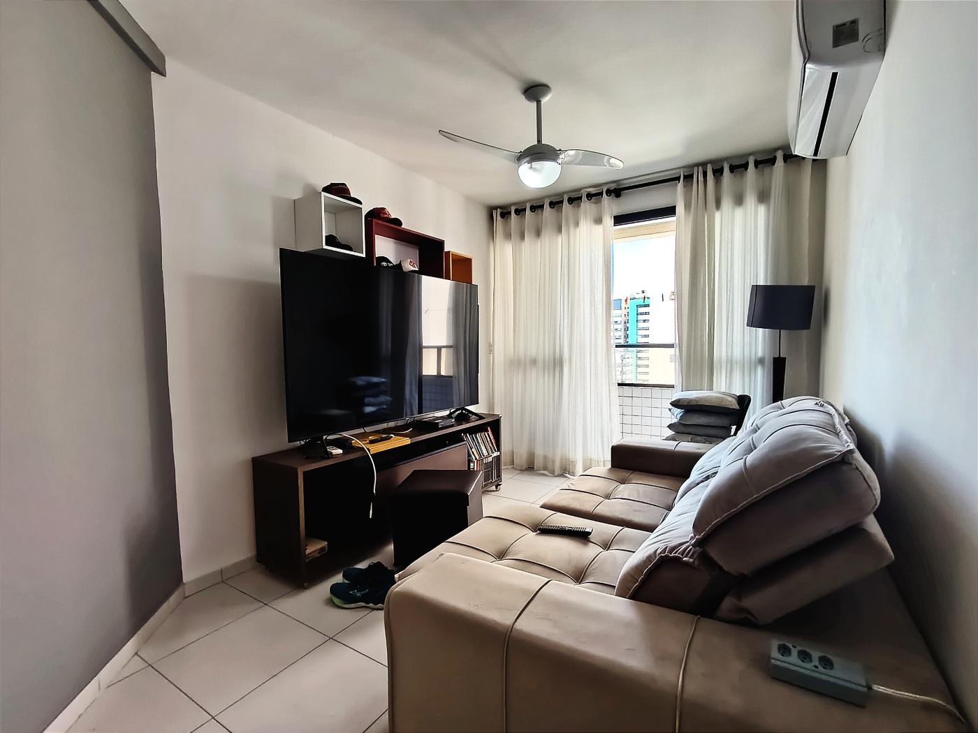 Apartamento à venda com 3 quartos, 75m² - Foto 4